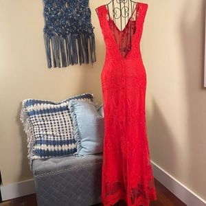 VTG Pretty Woman Backless Red Lace Gown Sz S 💕Host Pick💕